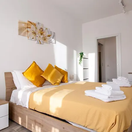 - Stylish House Free Wifi-parking-airport Apartment Milan