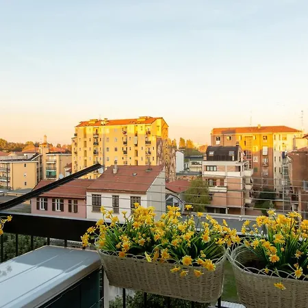 - Stylish House Free Wifi-parking-airport Milano